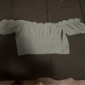 Off the Shoulder Army Green Ruched Shirt - Forever 21 - Size S